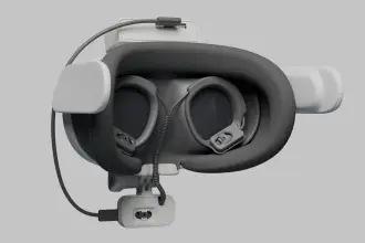 Japanese engineer says ``You have a disgusting face'' Eye tracking add-on for Quest 3