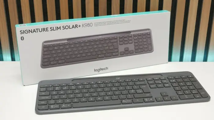 Logitech Signature Slim Solar+ K980 Review - 10 Years Battery Life Keyboard